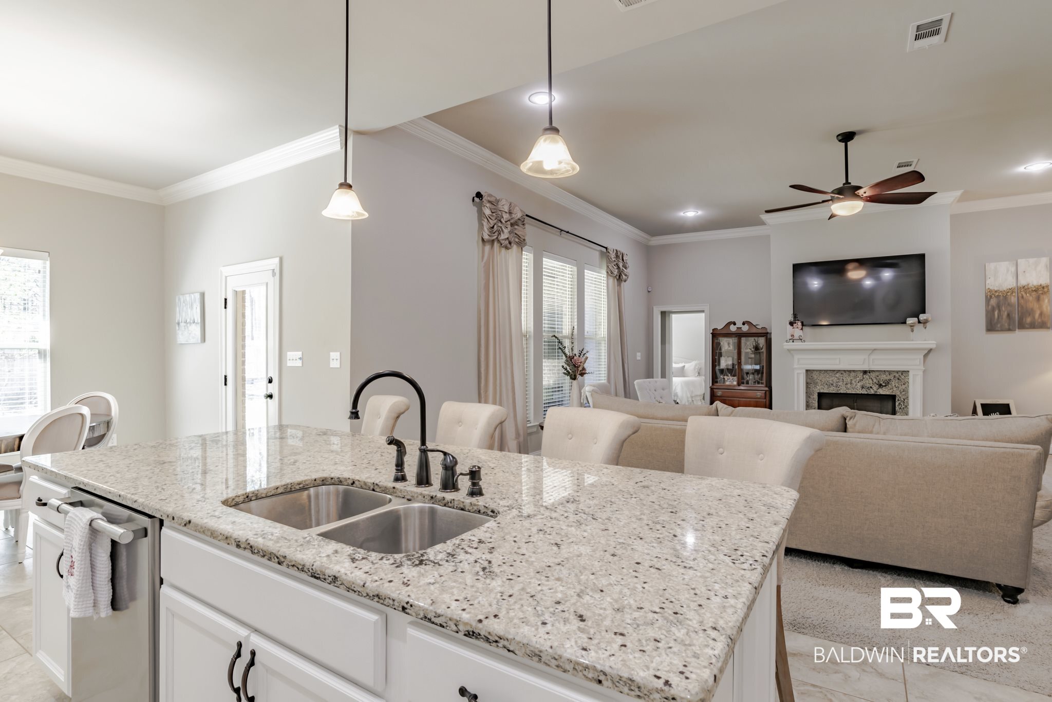 11690 Forsyth Loop Daphne, AL 36527 - Photo 6 of 37