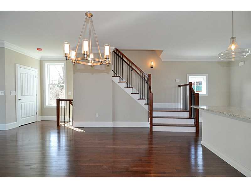 100 Algonquin Road, Unit 17 Narragansett, RI 02882 - Photo 12 of 25 Dining Room.