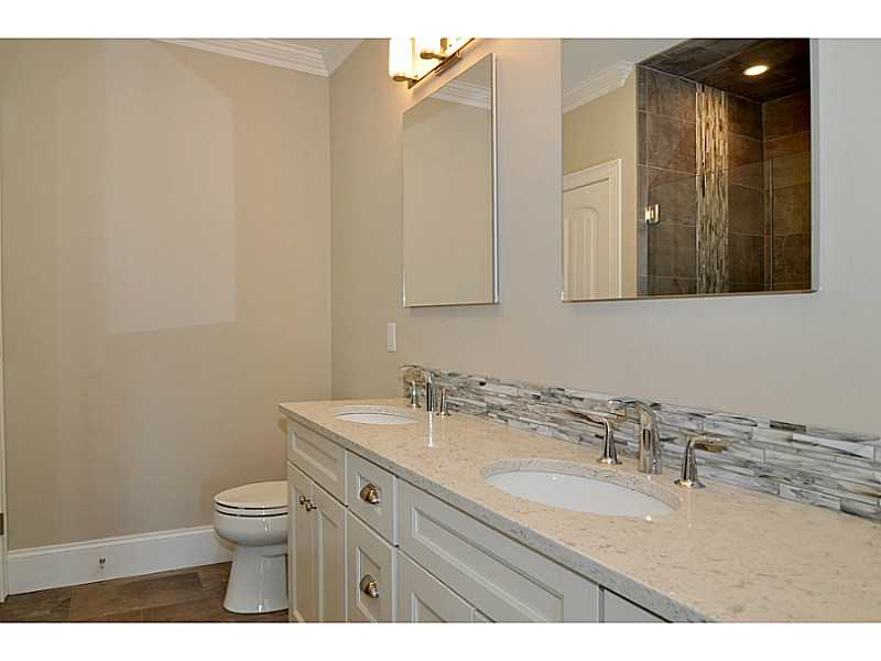 100 Algonquin Road, Unit 17 Narragansett, RI 02882 - Photo 18 of 25 Master Bath/Spa.