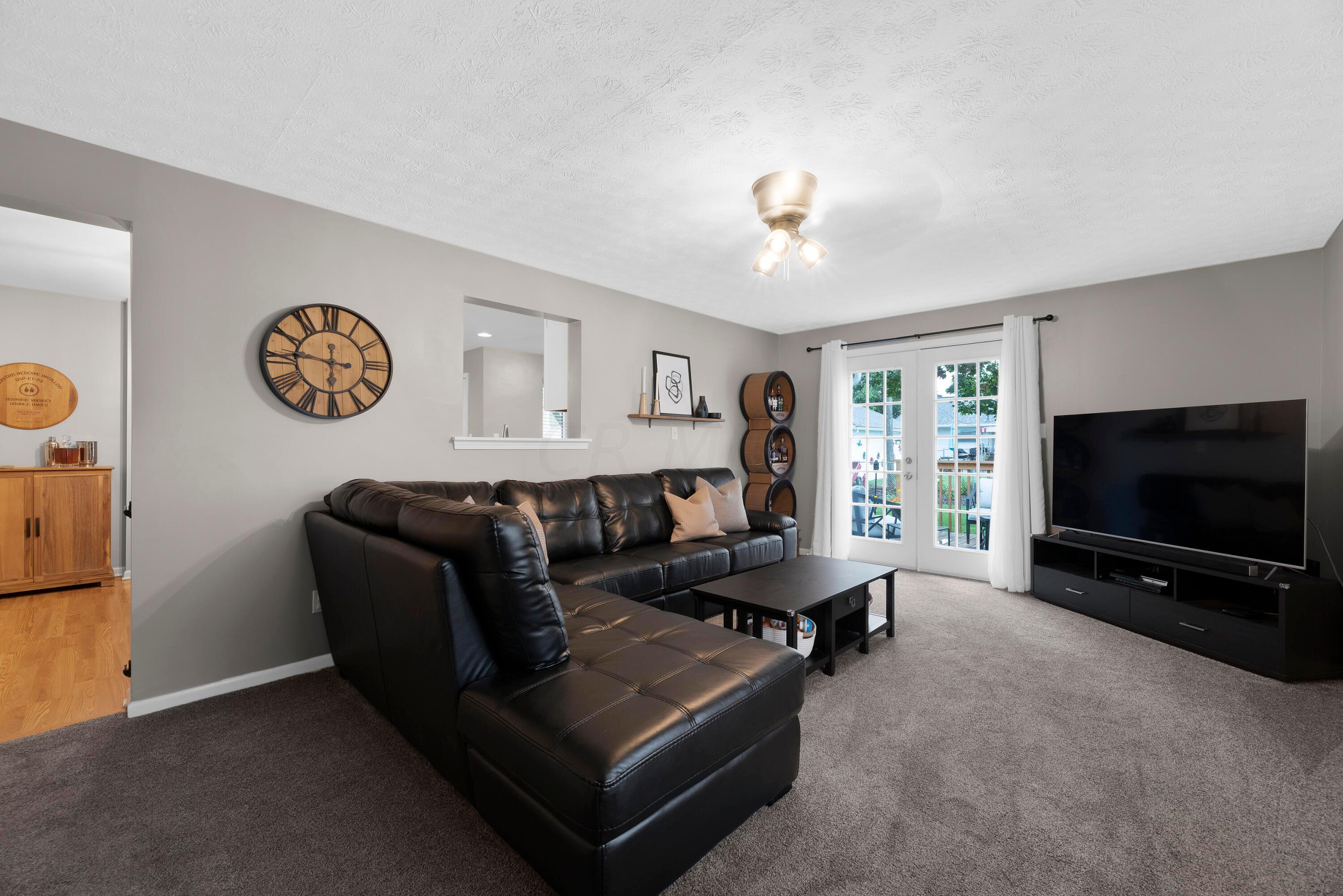 3155 Whitehead Road Columbus, OH 43204 - Photo 15 of 49 MAR_5665