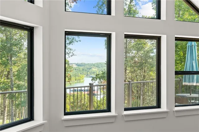 $989,900 | 485 Cedarledge Road, Lampe, MO 65681