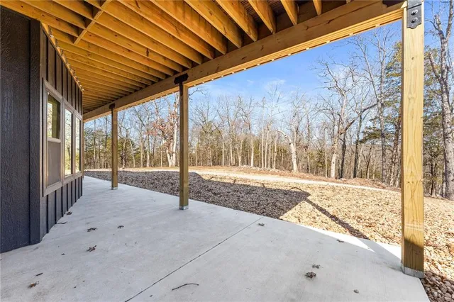 $989,900 | 485 Cedarledge Road, Lampe, MO 65681