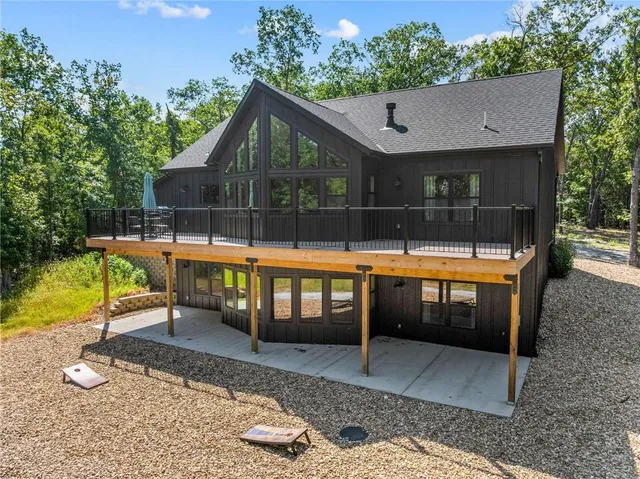 $989,900 | 485 Cedarledge Road, Lampe, MO 65681