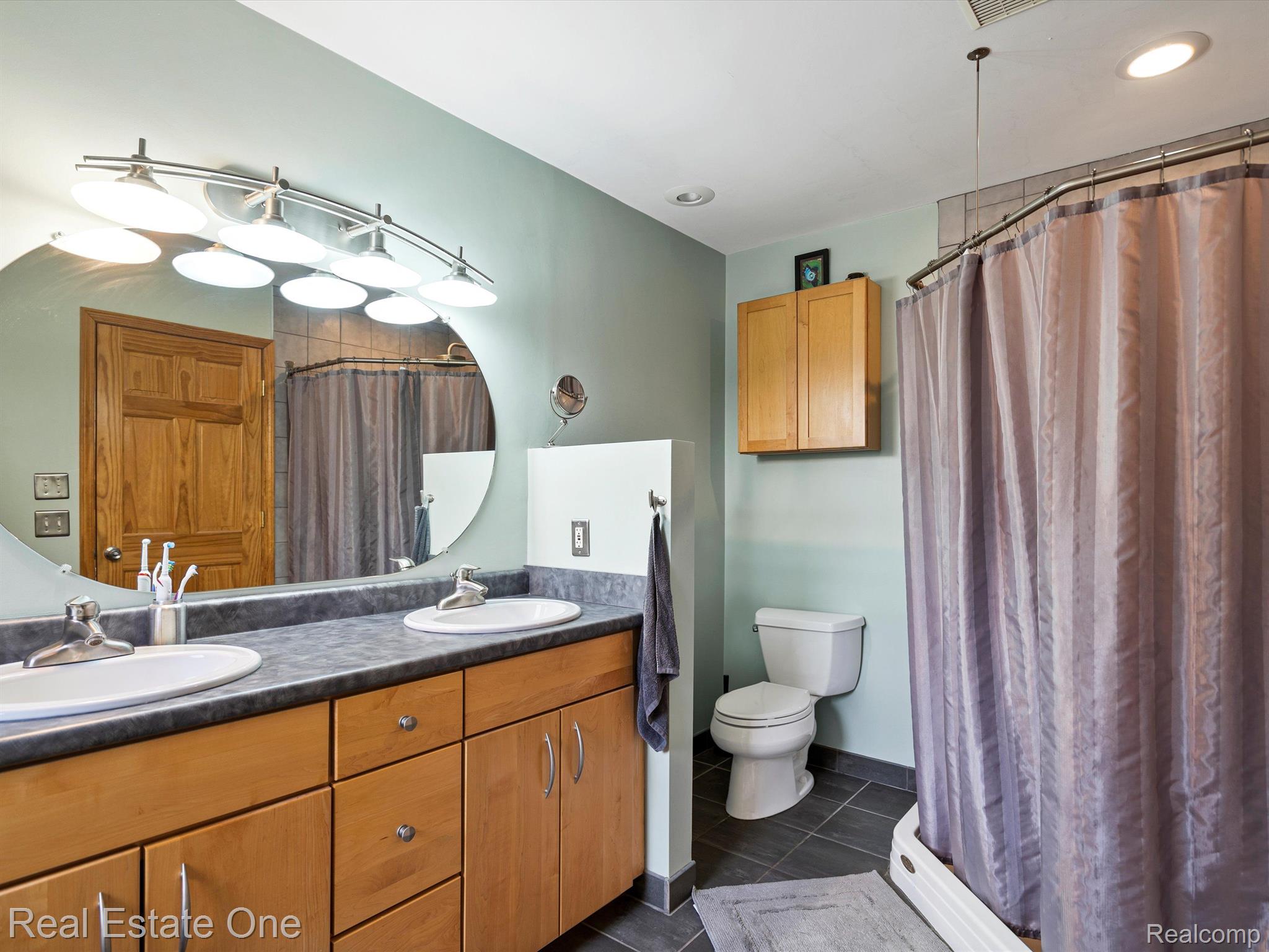 1675 South Baldwin Road Oxford, MI 48371 - Photo 21 of 49 Gallery Image 21