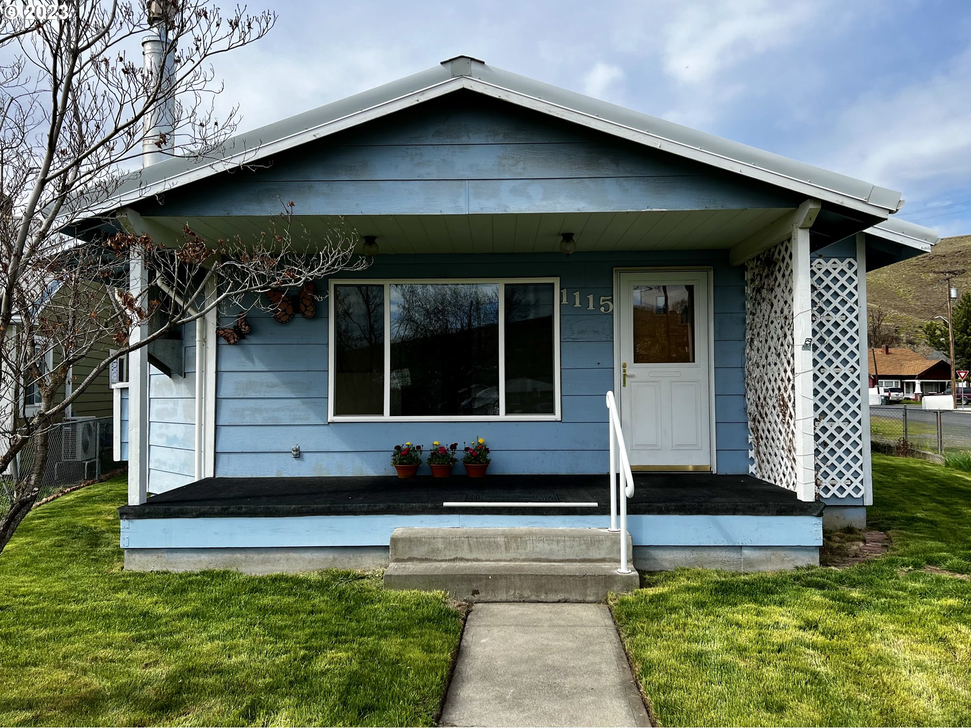 1115 Southeast Alexander Place Pendleton, OR 97801 - Photo 1 of 33 Gallery Image 1