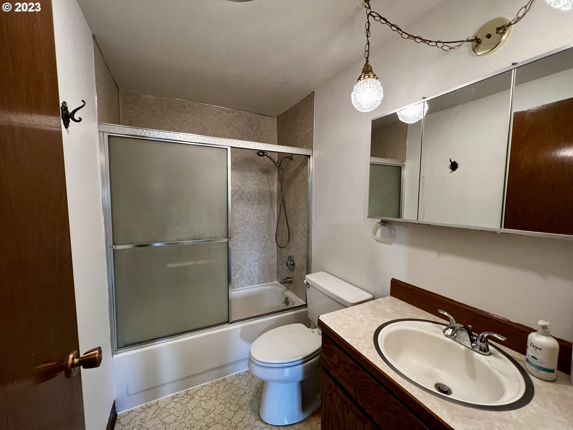1115 Southeast Alexander Place Pendleton, OR 97801 - Photo 16 of 33 Gallery Image 16