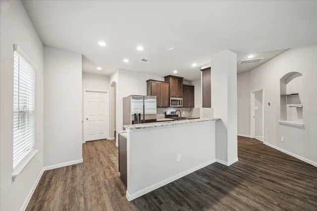 $300,000 | 935 Golden Willow Lane, Conroe, TX 77304