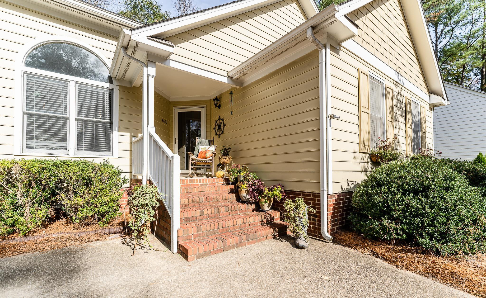 4613 Thurmount Place Raleigh, NC 27604 - Photo 4 of 32 Photo 4