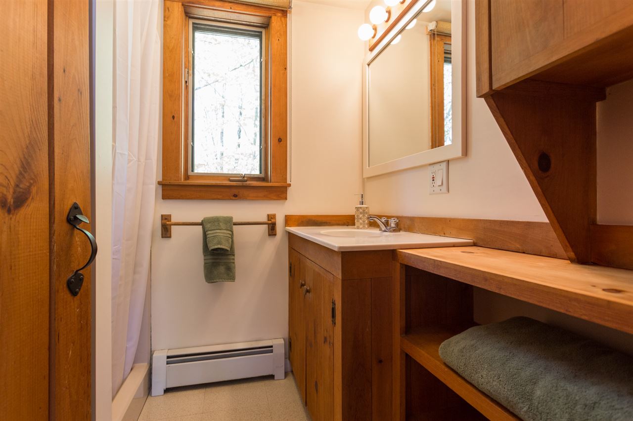 402 Drake Hill Road Strafford, NH 03884 - Photo 22 of 39