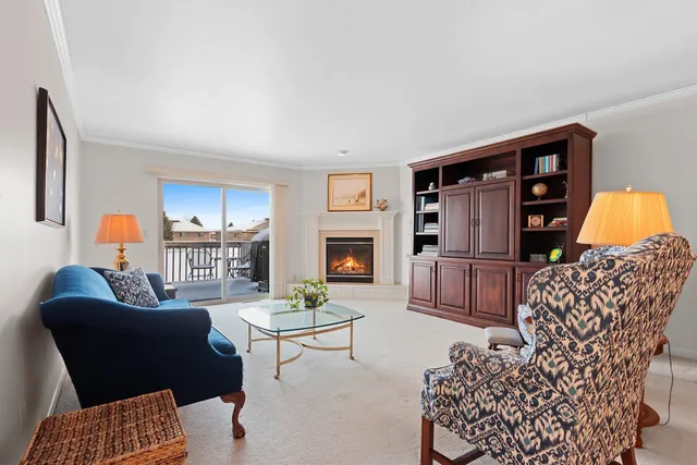 $359,900 | 1319 Pond View Circle, Unit 59, De Pere, WI 54115