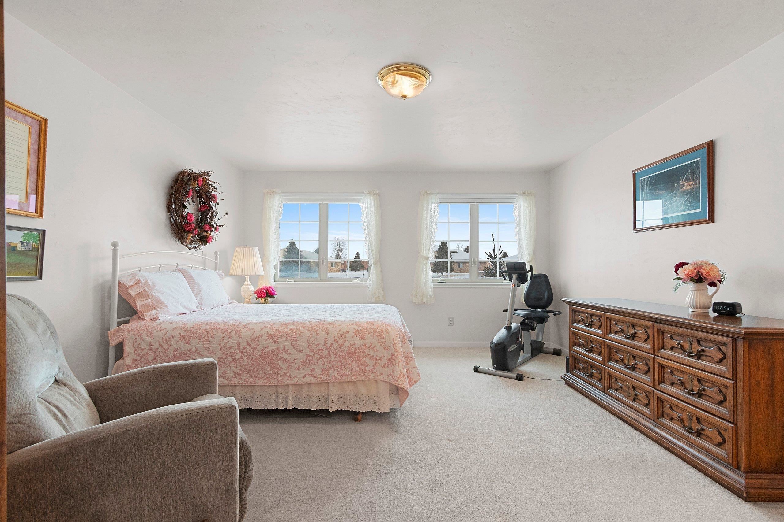 1319 Pond View Circle, Unit 59 De Pere, WI 54115 - Photo 18 of 44