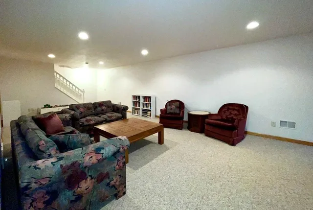 $389,900 | 1319 Pond View Circle, Unit 59, De Pere, WI 54115