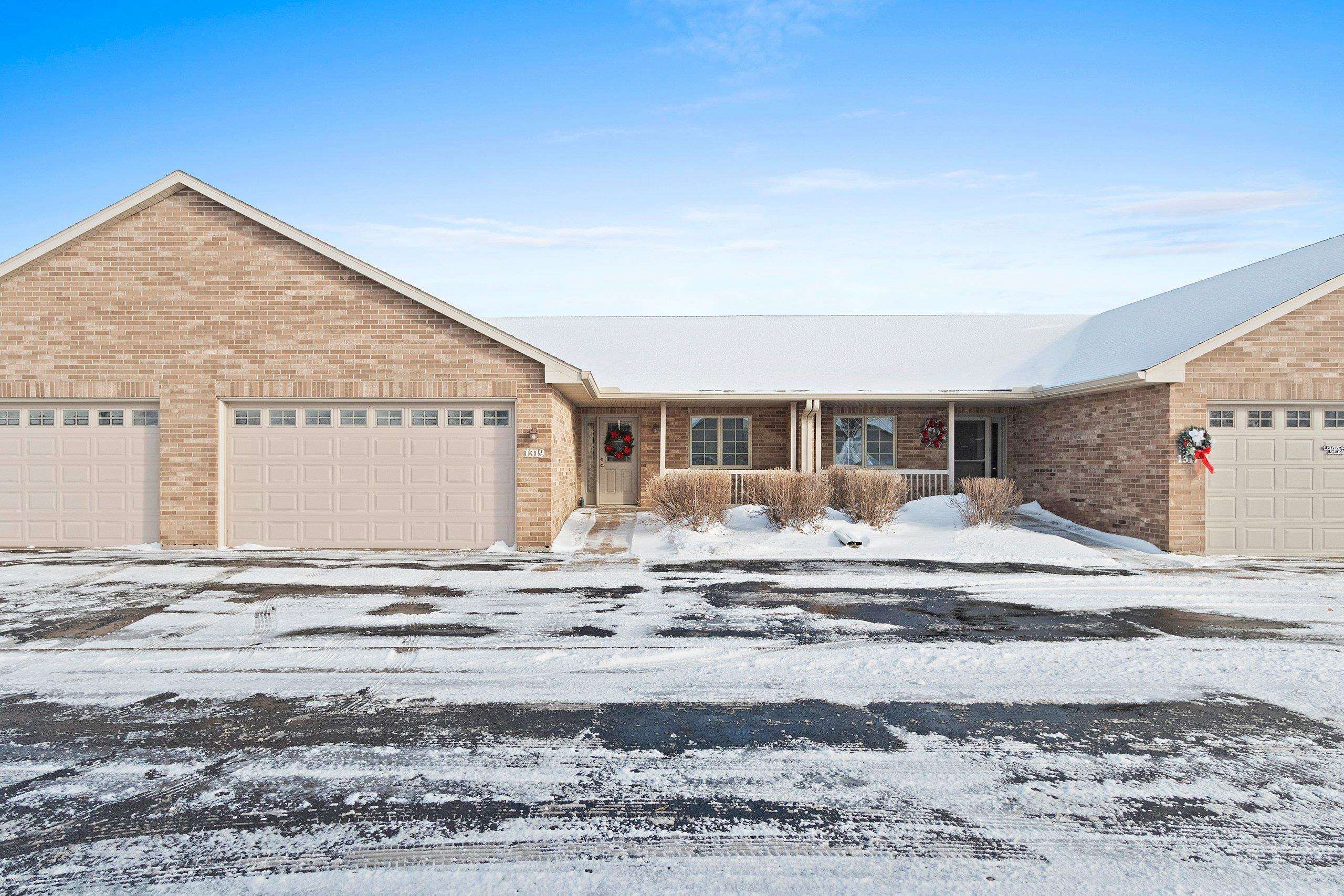 1319 Pond View Circle, Unit 59 De Pere, WI 54115 - Photo 36 of 44