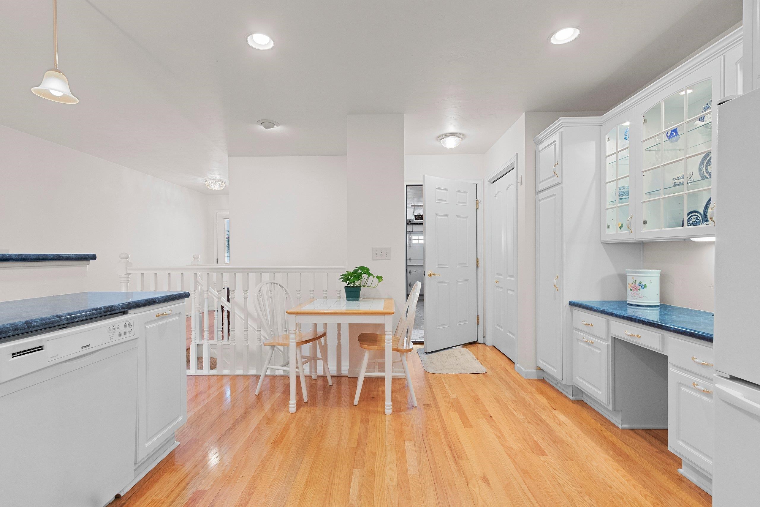 1319 Pond View Circle, Unit 59 De Pere, WI 54115 - Photo 7 of 44