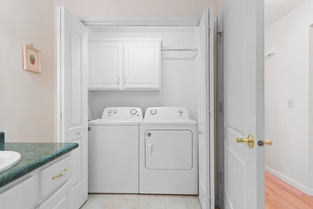 $359,900 | 1319 Pond View Circle, Unit 59, De Pere, WI 54115