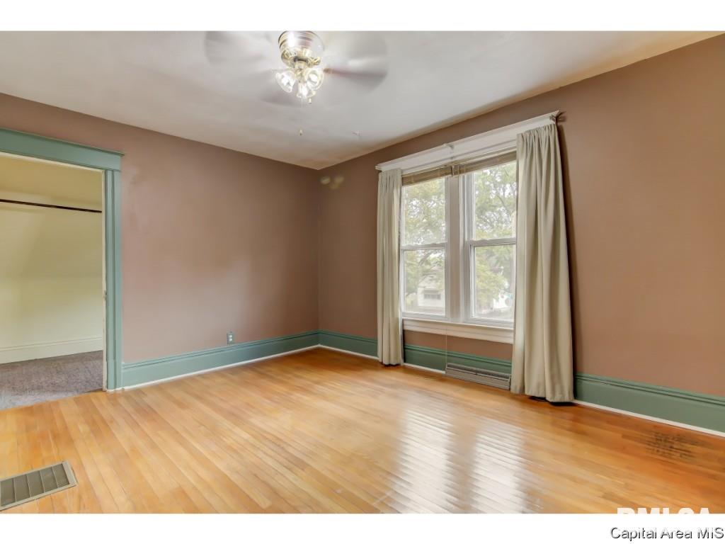 1033 North 8th Street Springfield, IL 62702 - Photo 17 of 34