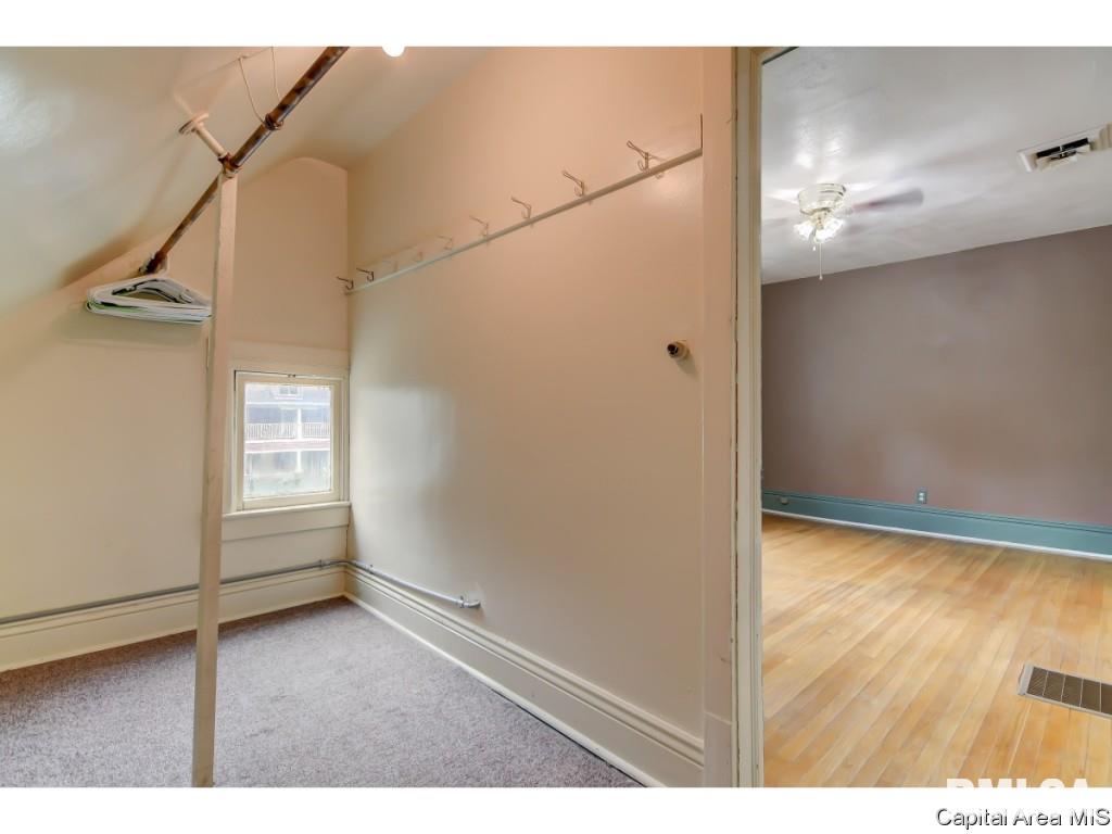 1033 North 8th Street Springfield, IL 62702 - Photo 20 of 34