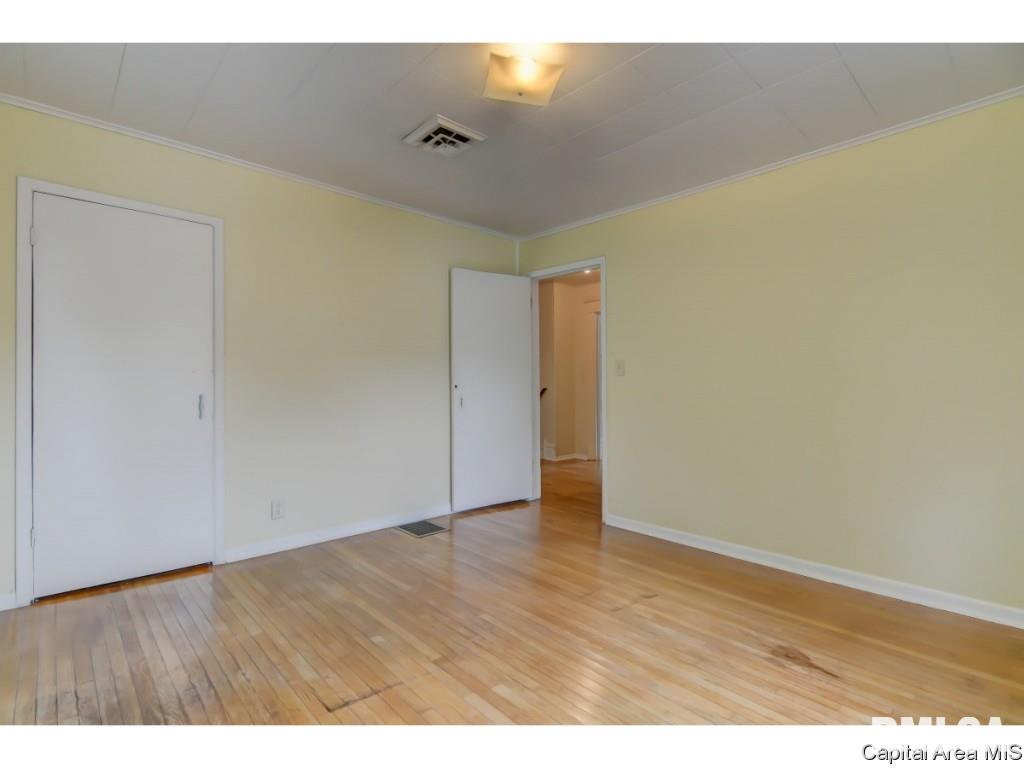 1033 North 8th Street Springfield, IL 62702 - Photo 24 of 34