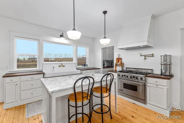 $409,900 | 6288 North 88th Avenue, Hart, MI 49420