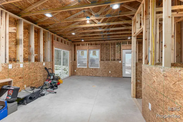 $409,900 | 6288 North 88th Avenue, Hart, MI 49420