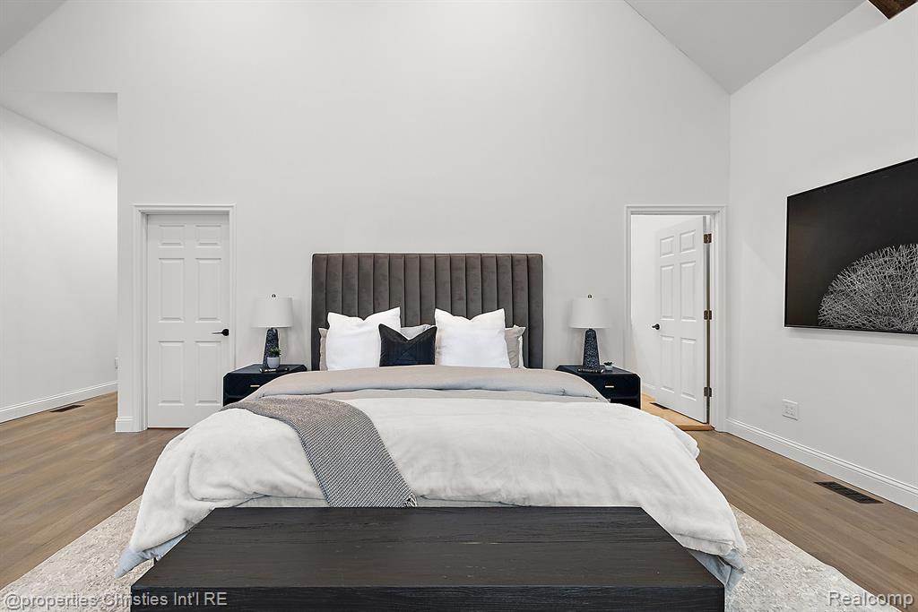 31325 Lahser Road Beverly Hills, MI 48025 - Photo 41 of 87