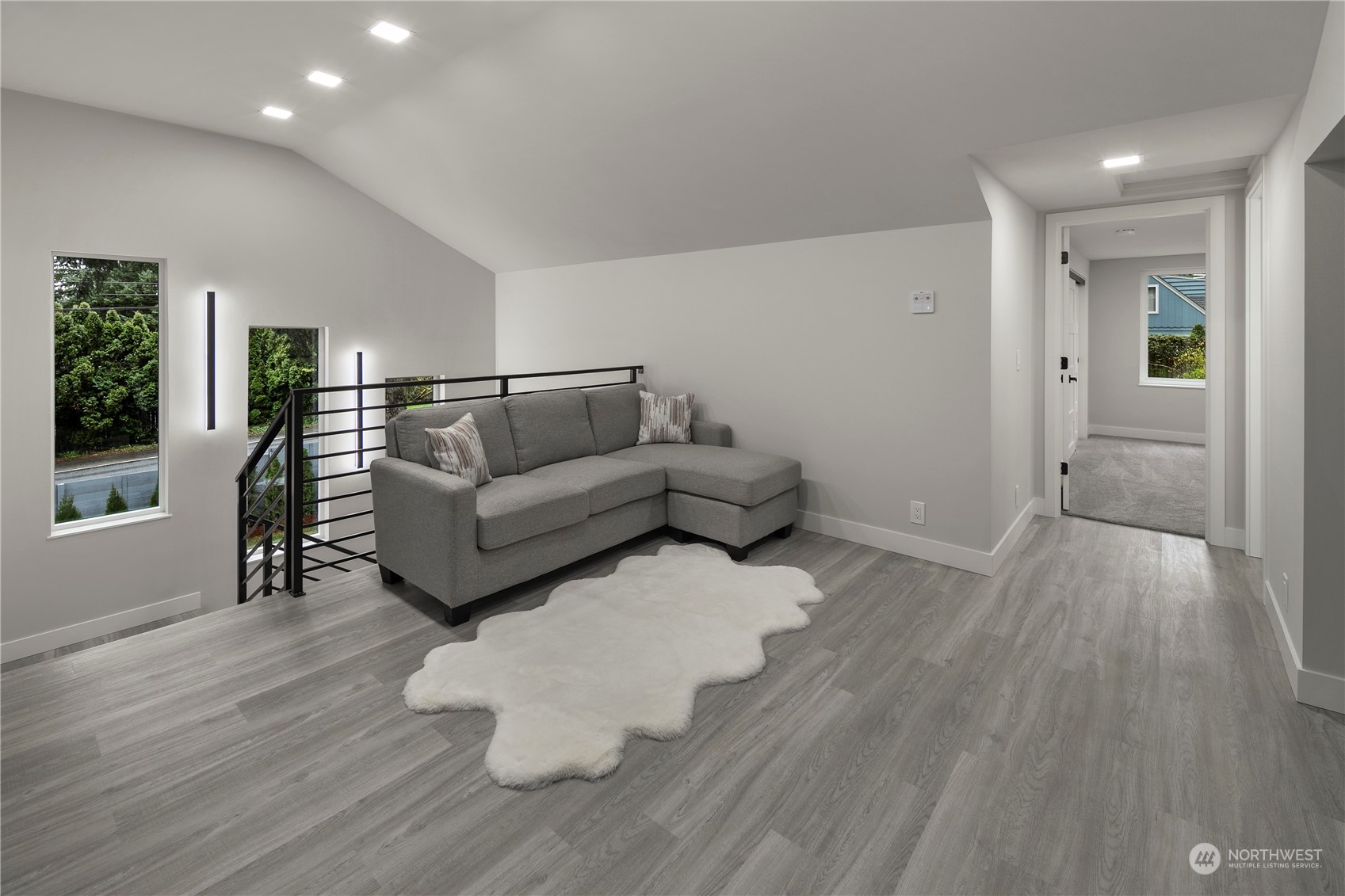 10044 Sand Point Way Northeast Seattle, WA 98125 - Photo 24 of 38 Gallery Image 24