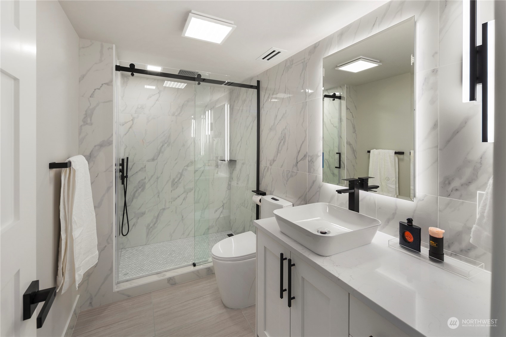 10044 Sand Point Way Northeast Seattle, WA 98125 - Photo 27 of 38 Gallery Image 27