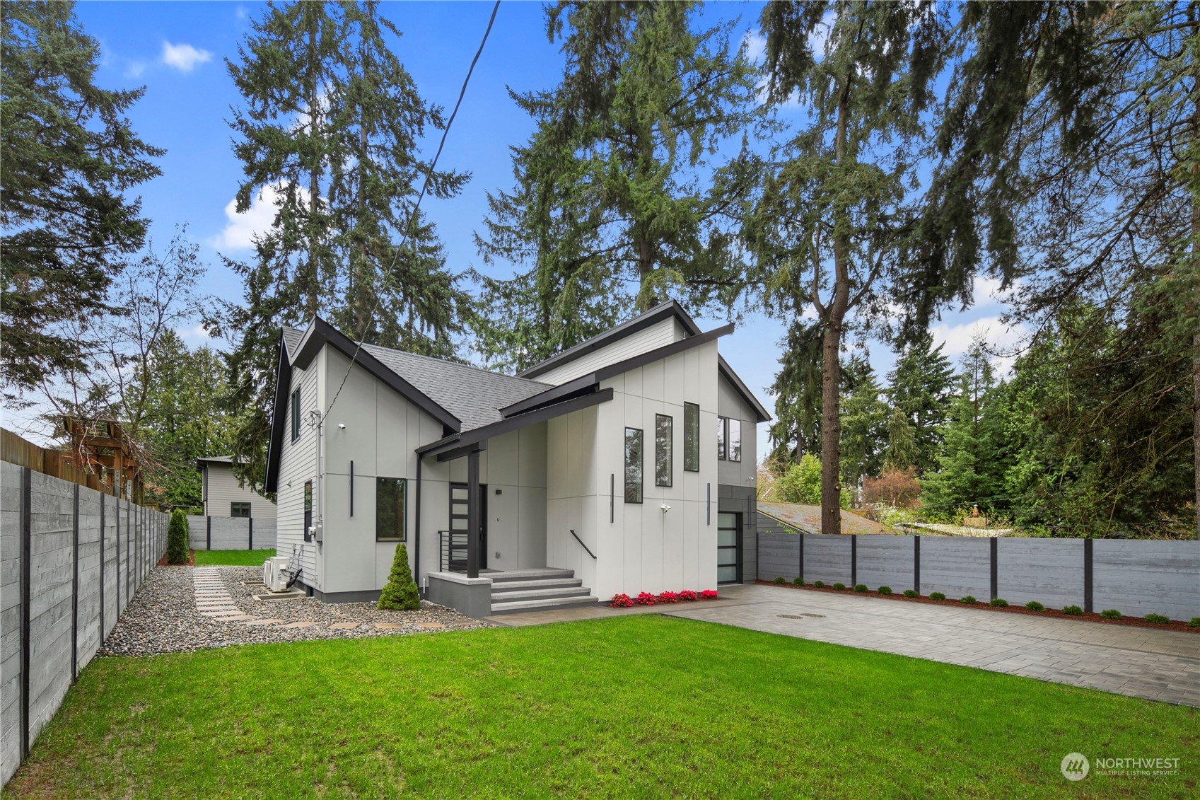 10044 Sand Point Way Northeast Seattle, WA 98125 - Photo 29 of 38 Gallery Image 29