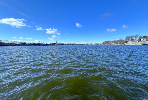 $1,150,000 | 2636 North Peterson Drive, Monticello, IN 47960