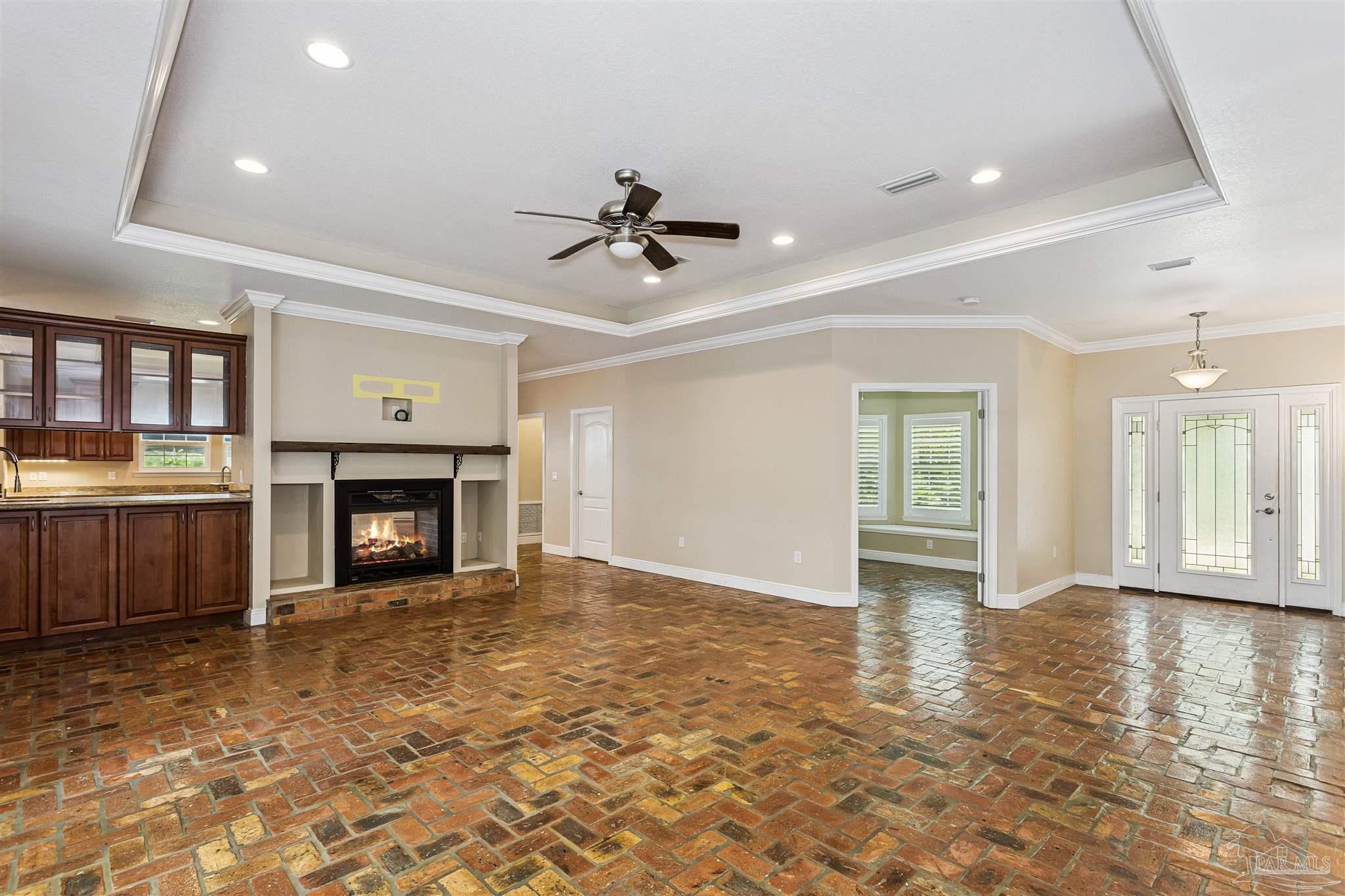 16340 Innerarity Point Road Pensacola, FL 32507 - Photo 9 of 25