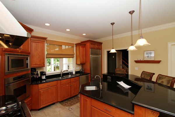 21 Hitching Post Road Lakeville, MA 02347 - Photo 6 of 30 Gallery Image 6