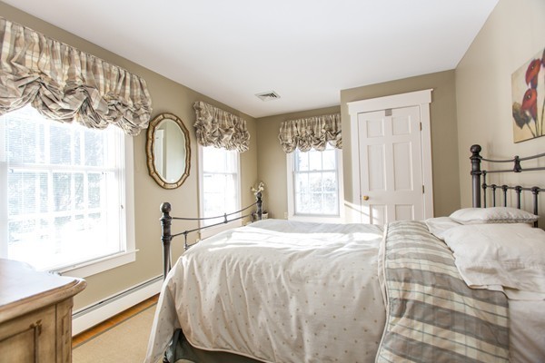 3 Terrace Road Weston, MA 02493 - Photo 12 of 17