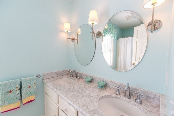 3 Terrace Road Weston, MA 02493 - Photo 13 of 17