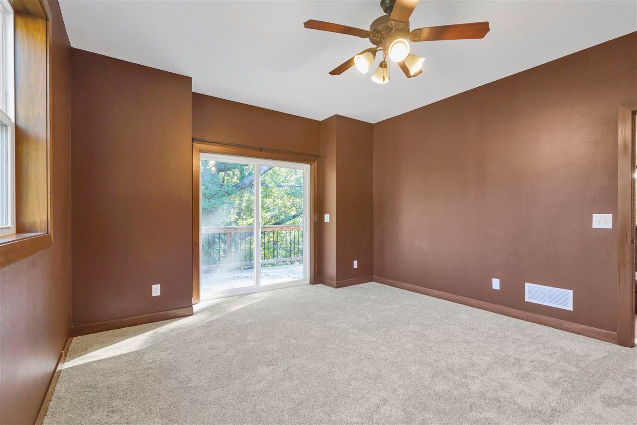 3133 Roberts Ferry Road Northeast Solon, IA 52333 - Photo 18 of 36 Gallery Image 18