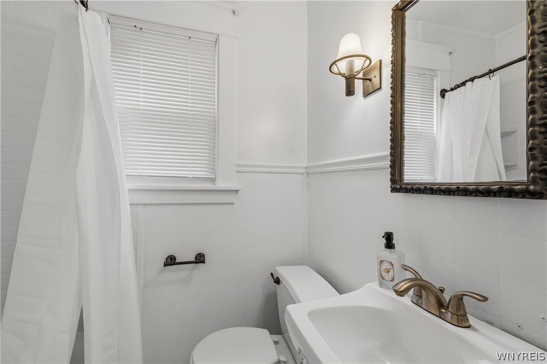 356 Sanders Road Buffalo, NY 14216 - Photo 14 of 32 Gallery Image 14