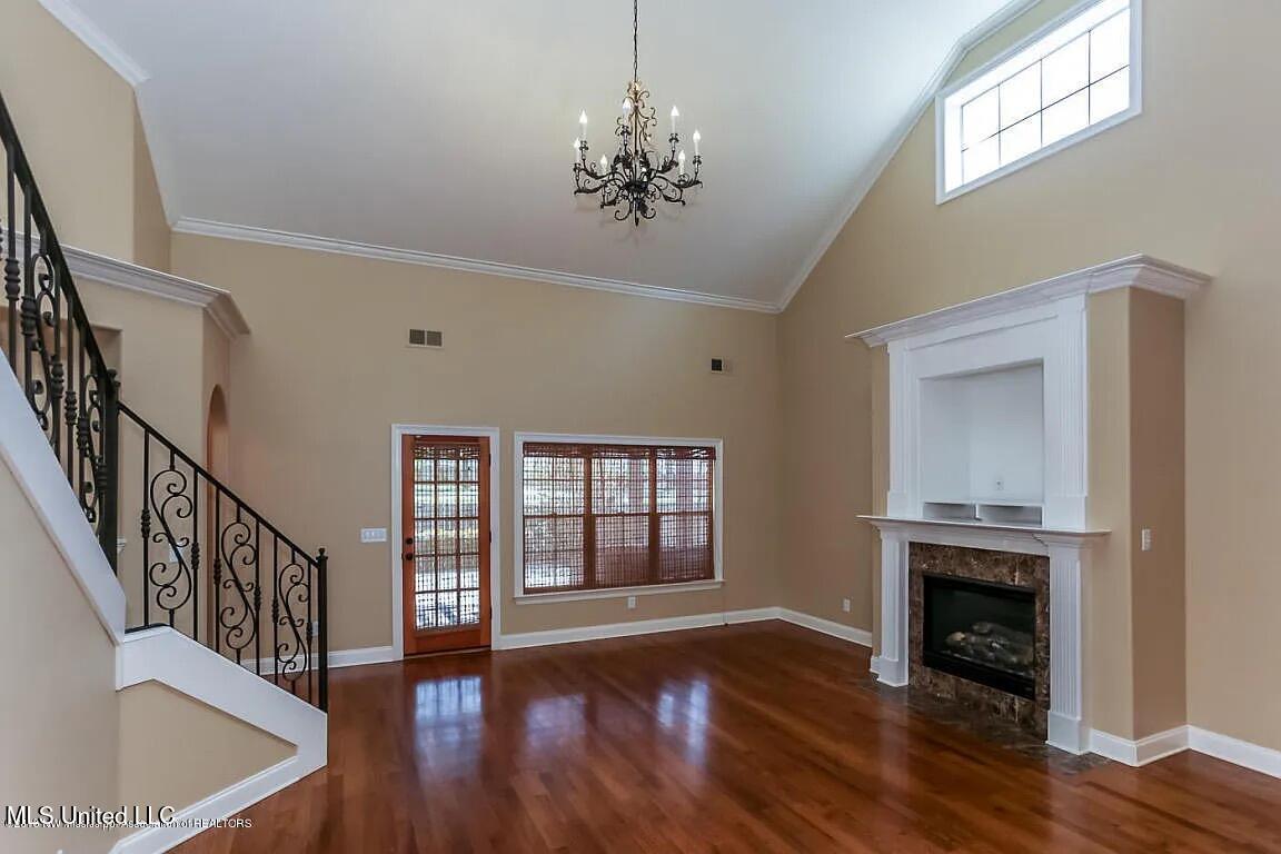 9077 Rue Orleans Lane Olive Branch, MS 38654 - Photo 7 of 18 living room