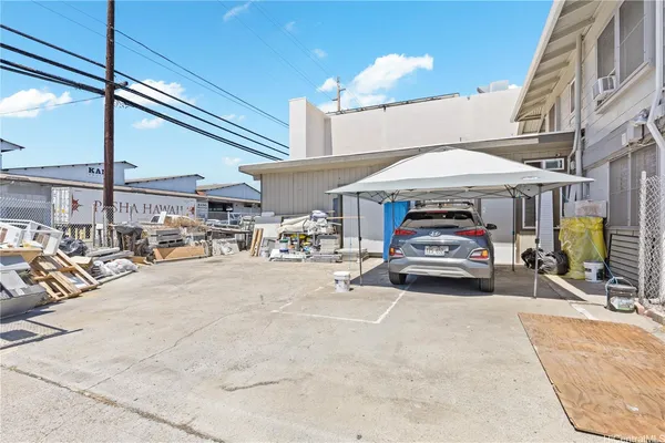 a view of parking area