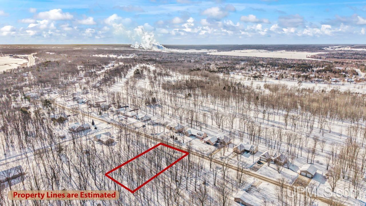 57 Tipperary Road Gladstone, MI 49837 - Photo 3 of 20