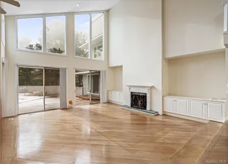 $1,725,000 | Undisclosed Address, Westhampton, NY 11977