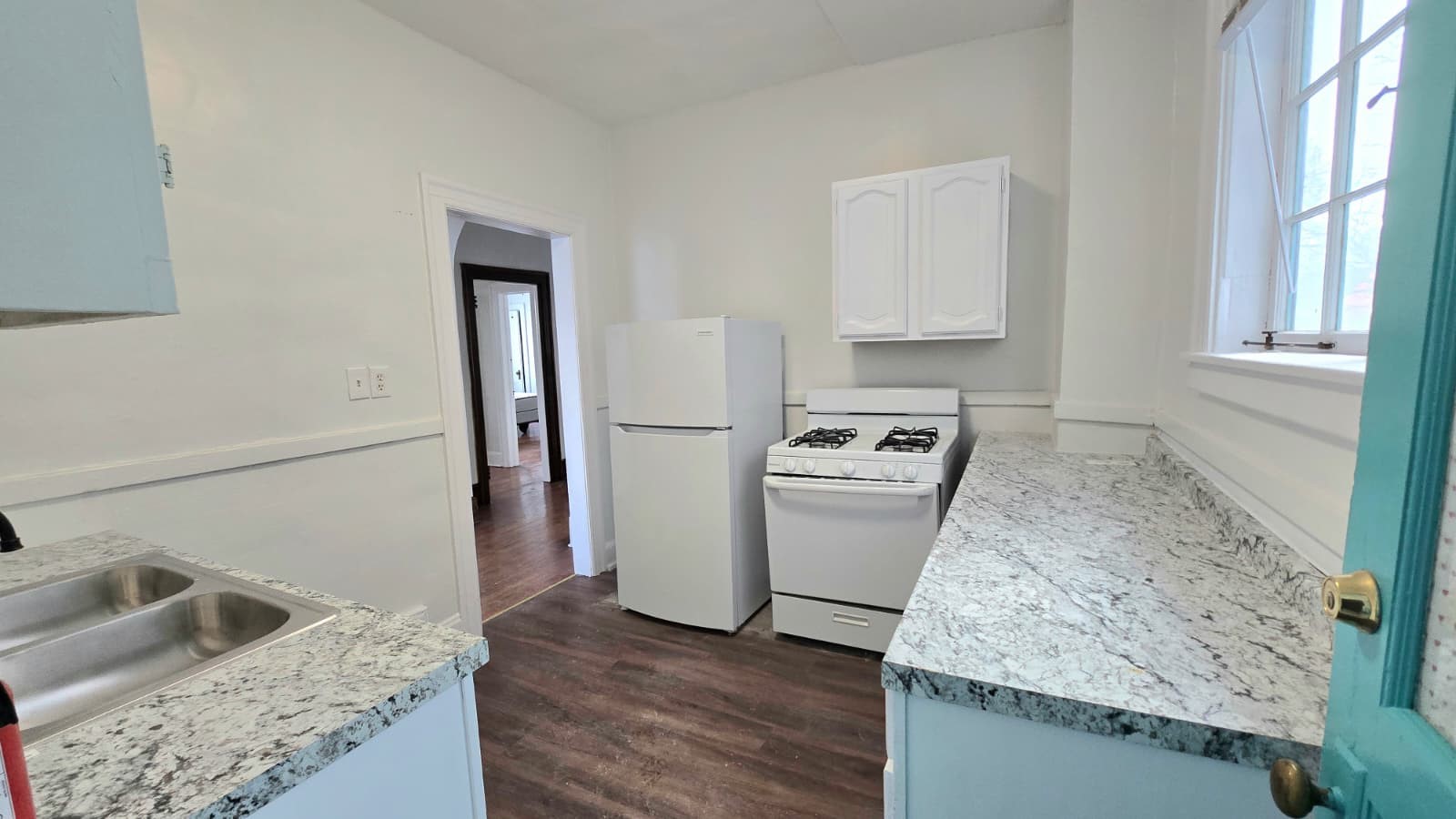 7 Perry Street Binghamton, NY 13905 - Photo 12 of 27