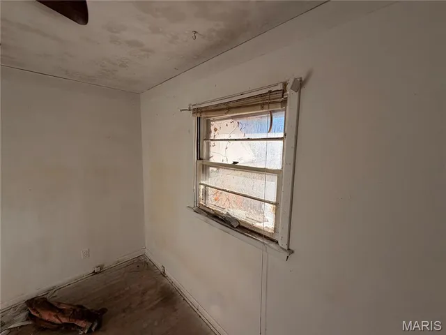 $33,900 | 2163 Wageley Place, St. Louis, MO 63133