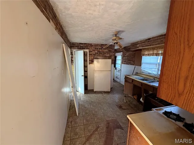 $33,900 | 2163 Wageley Place, St. Louis, MO 63133