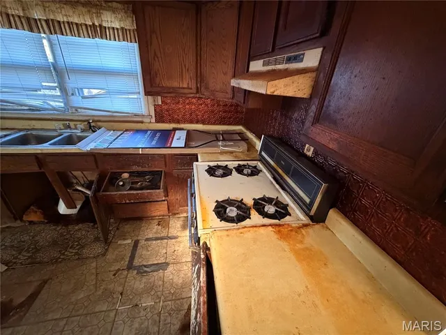 $33,900 | 2163 Wageley Place, St. Louis, MO 63133