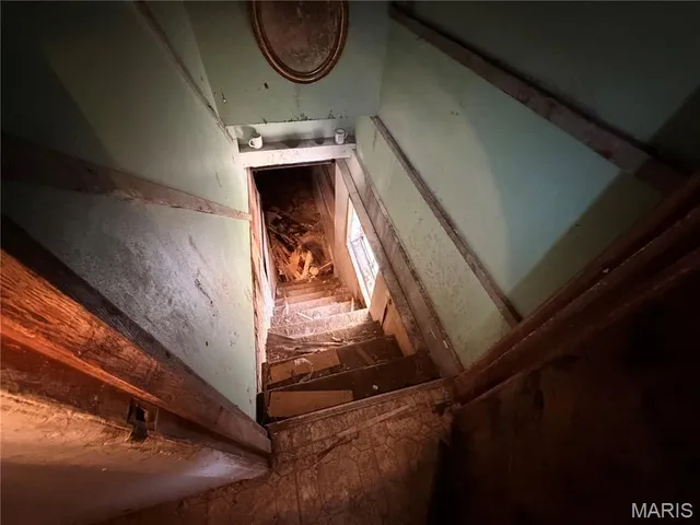 $33,900 | 2163 Wageley Place, St. Louis, MO 63133