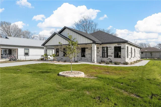 $375,000 | 905 Avenue E., Moody, TX 76557