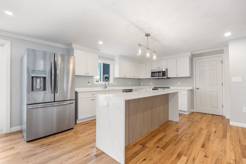 11 Patriots Road Templeton, MA 01468 - Photo 16 of 42