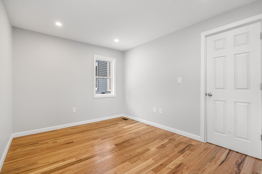 11 Patriots Road Templeton, MA 01468 - Photo 34 of 42