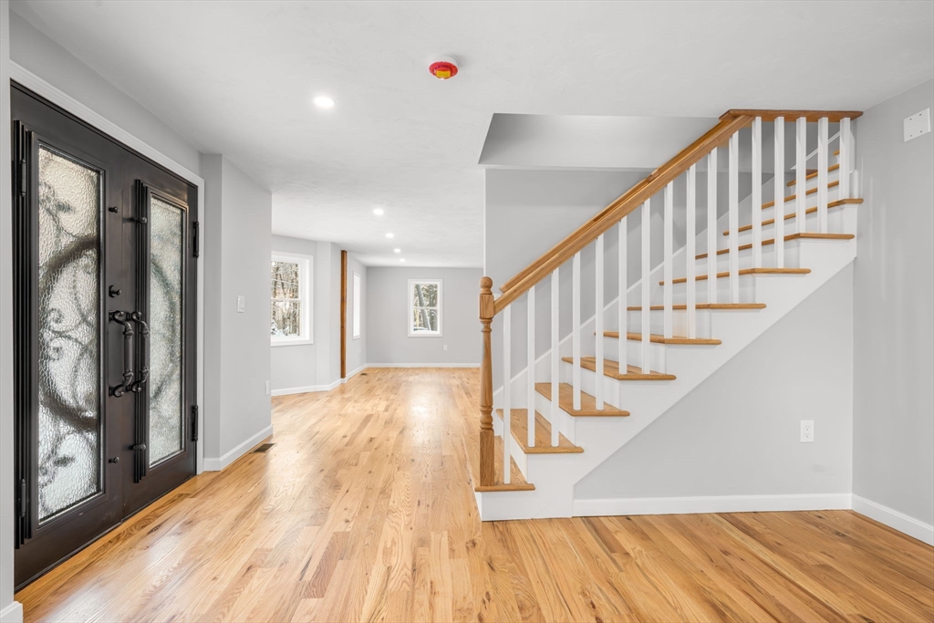 11 Patriots Road Templeton, MA 01468 - Photo 9 of 42