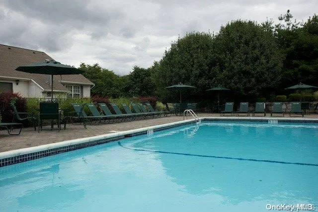 $3,320 | 51 Horizon View Drive, Unit 51, Farmingville, NY 11738