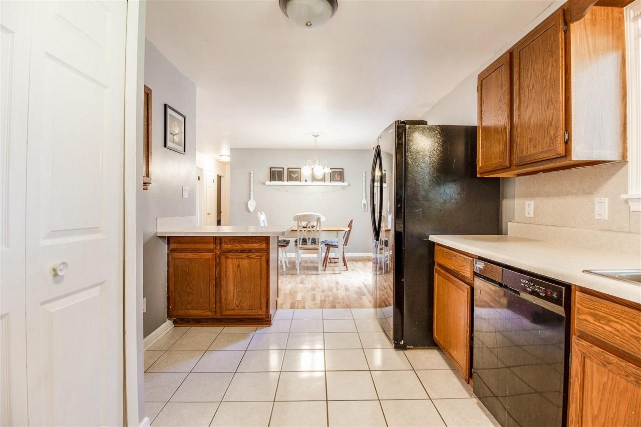 10486 W. Grand Blanc Rd. Gaines, MI 48436 - Photo 8 of 32 21496624-7.JPG